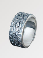 Cargar imagen en el visor de la galería, Anillo de Plata con Motivos de Nubes 'Sora'