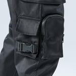 Cargar imagen en el visor de la galería, Pantalón Cargo Negro Hombre 'Nichinan'