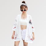 Cargar imagen en el visor de la galería, Chaqueta Kimono Mujer Estampado de Grullas 'Kamen Rider'
