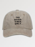 Cargar imagen en el visor de la galería, Gorra Estilo Japonés 'Good Vibes Only'
