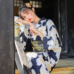 Cargar imagen en el visor de la galería, Kimono Estampado Japonés Mujer 'Tengu'
