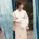 Cargar imagen en el visor de la galería, Kimono Japonés Mujer 'Kitaibaraki'
