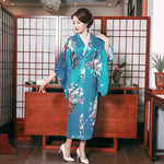Cargar imagen en el visor de la galería, Kimono Japonés Mujer 'Shirouma'
