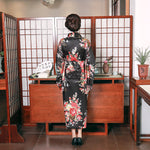 Cargar imagen en el visor de la galería, Kimono Japonés Mujer 'Shirouma'
