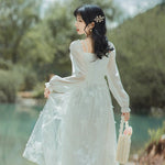 Cargar imagen en el visor de la galería, Vestido de Boda Japonés 'Okiniiri'
